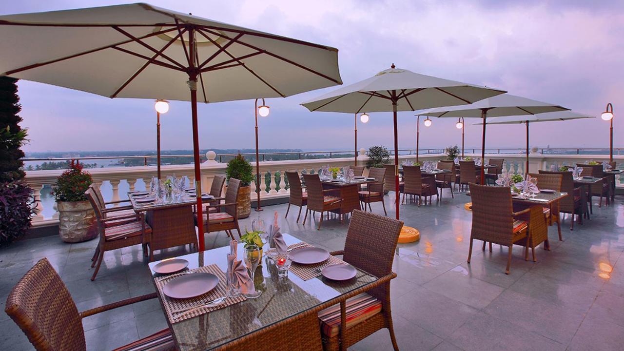 Hotel Le Maritime, Kochi By Westbridge Exterior foto