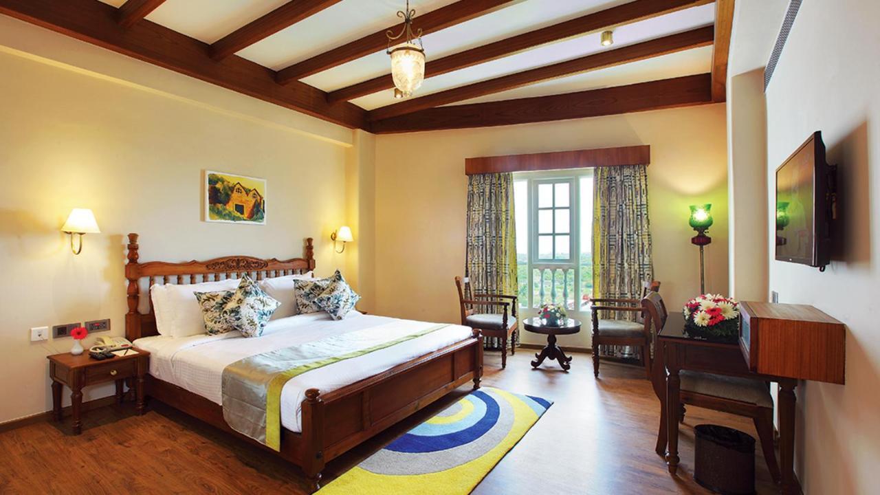 Hotel Le Maritime, Kochi By Westbridge Exterior foto
