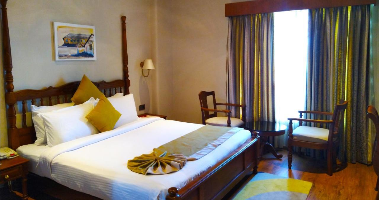 Hotel Le Maritime, Kochi By Westbridge Exterior foto