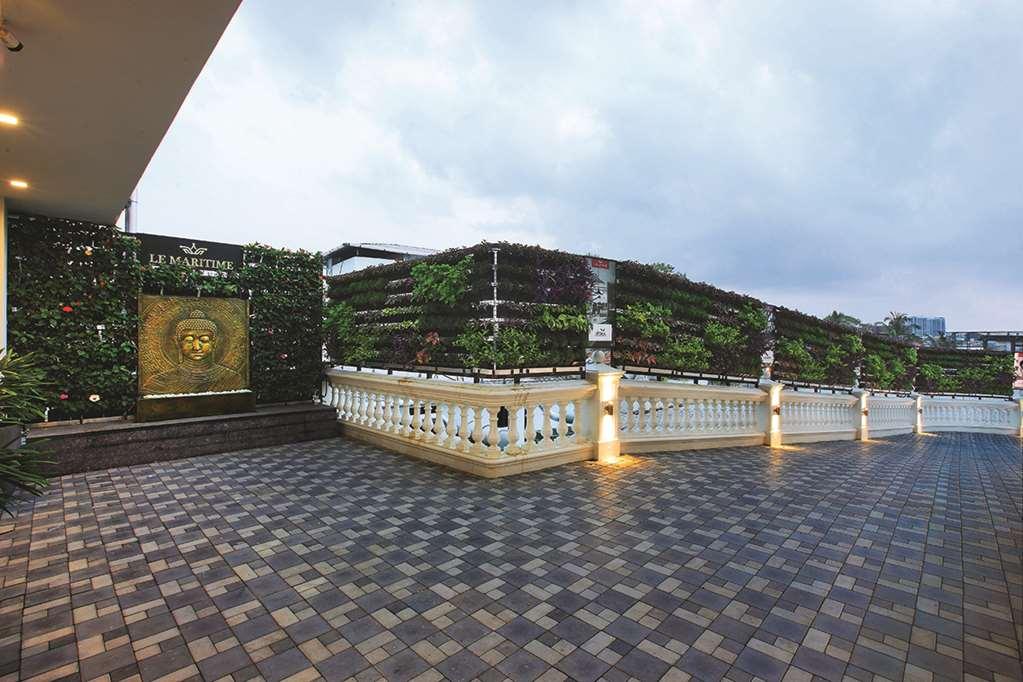 Hotel Le Maritime, Kochi By Westbridge Exterior foto